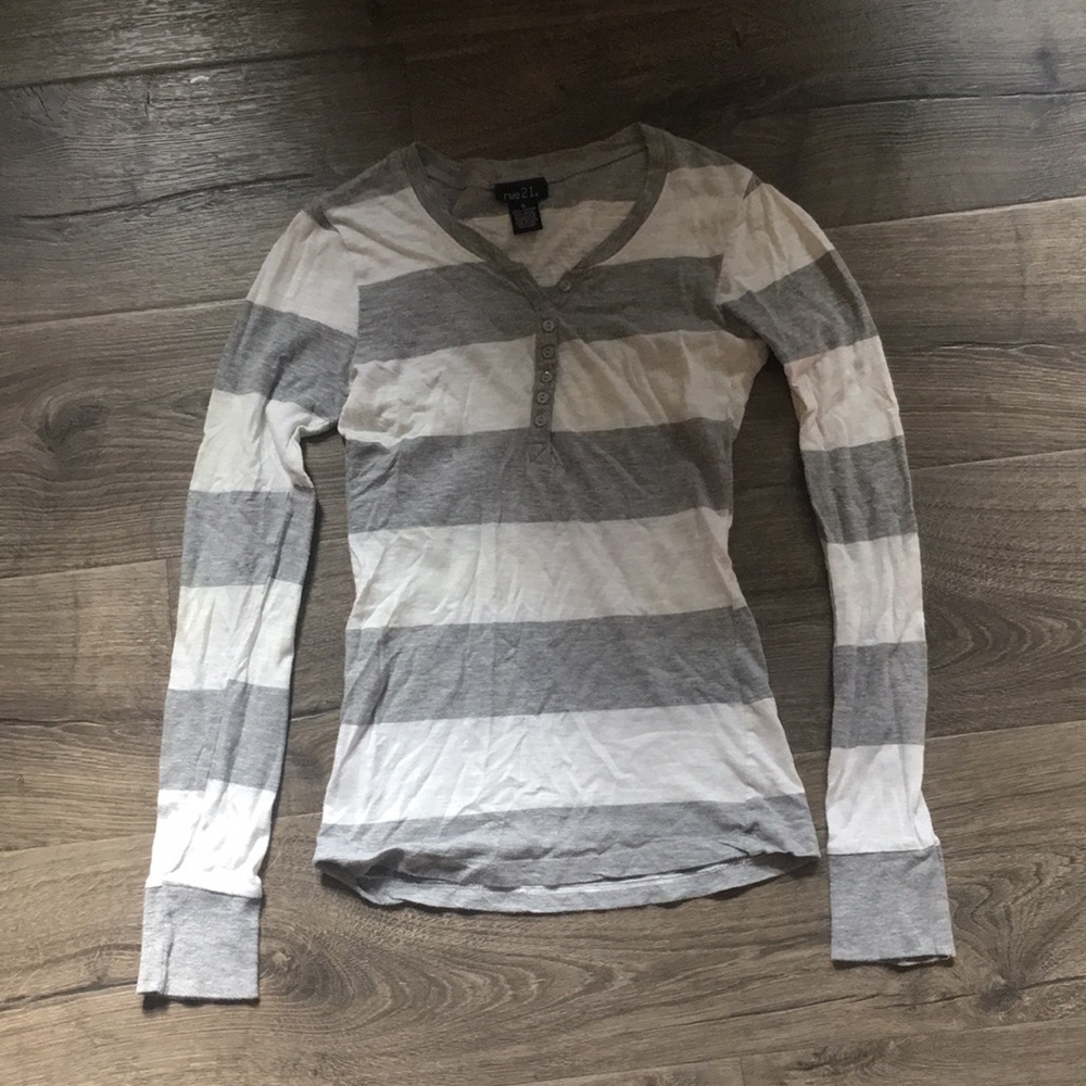 Long sleeve shirt